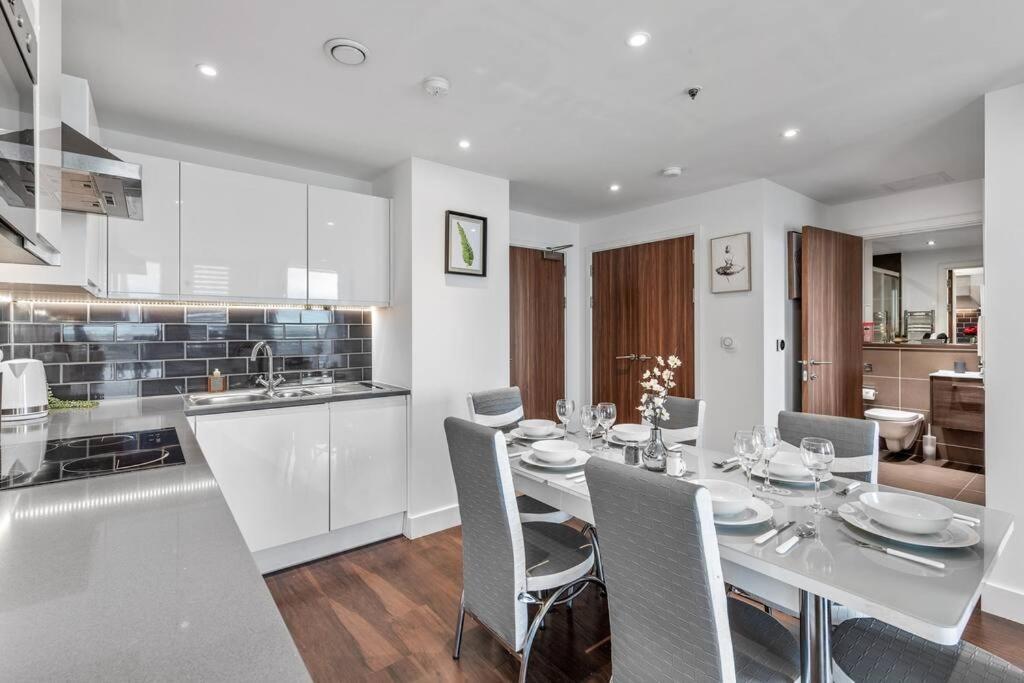 Amazing Britania 1 Bedroom Flat In London Bp40 מראה חיצוני תמונה
