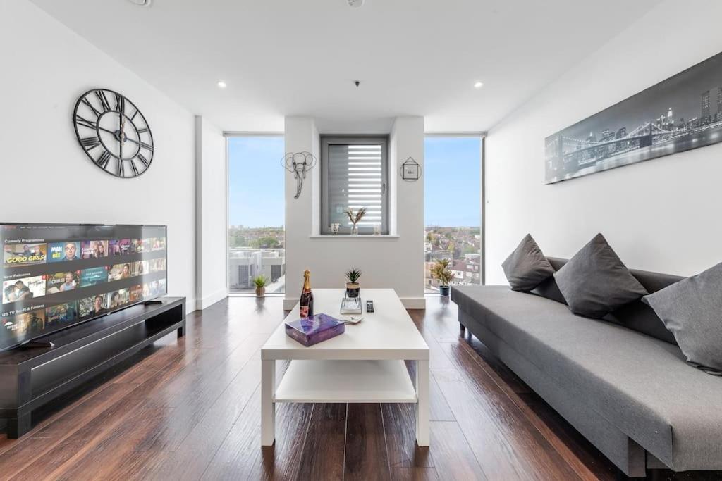 Amazing Britania 1 Bedroom Flat In London Bp40 מראה חיצוני תמונה