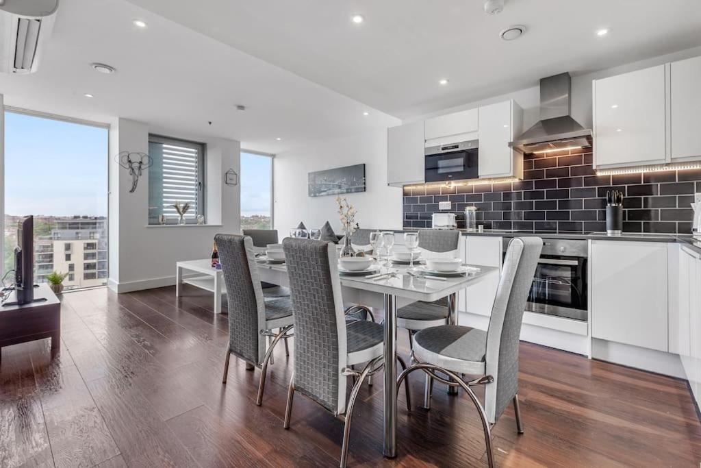 Amazing Britania 1 Bedroom Flat In London Bp40 מראה חיצוני תמונה
